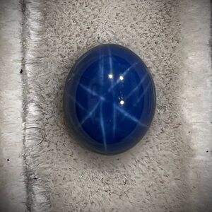 6.6 carat oval shaped linde star sapphire